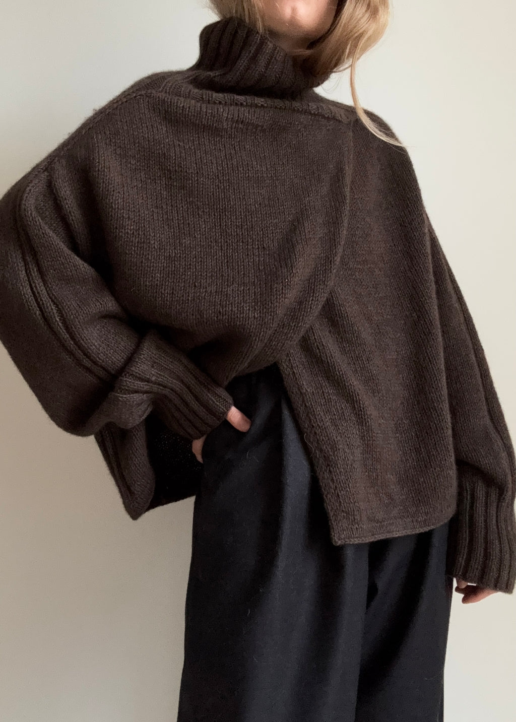 umma sweater (english) – AEGYOKNIT - KAROLINE SKOVGAARD